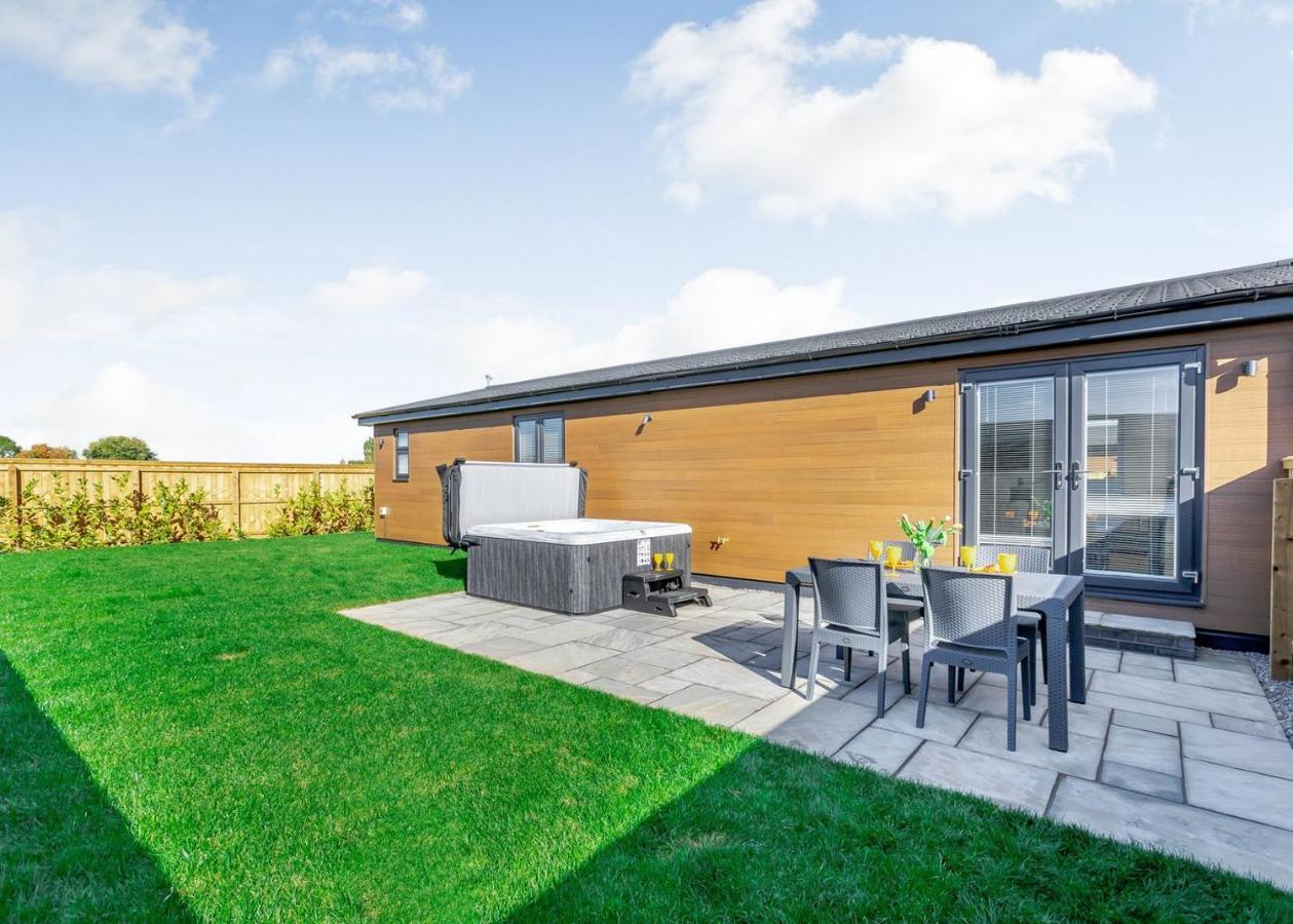 Cotswold Gateway Escape Hotel Offenham Eksteriør billede