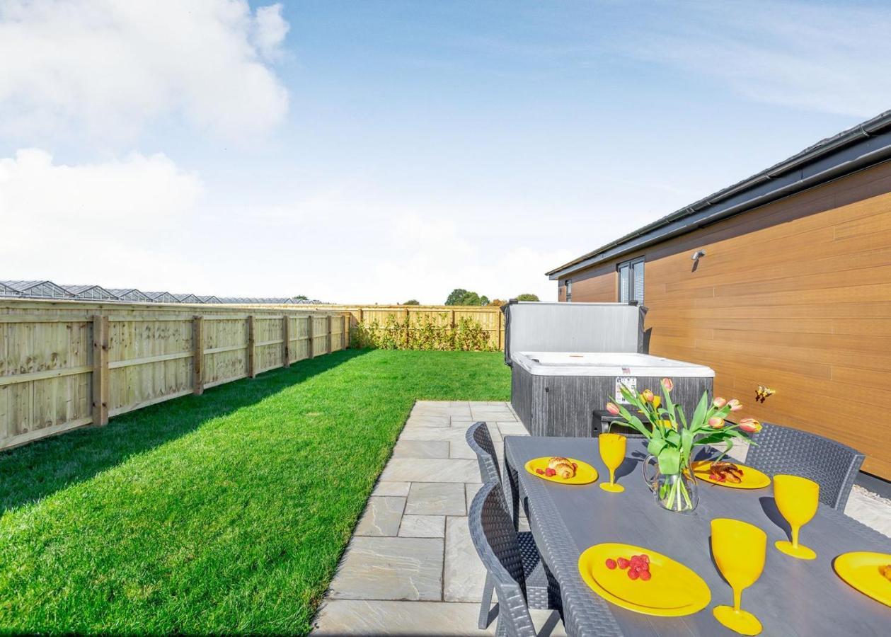 Cotswold Gateway Escape Hotel Offenham Eksteriør billede